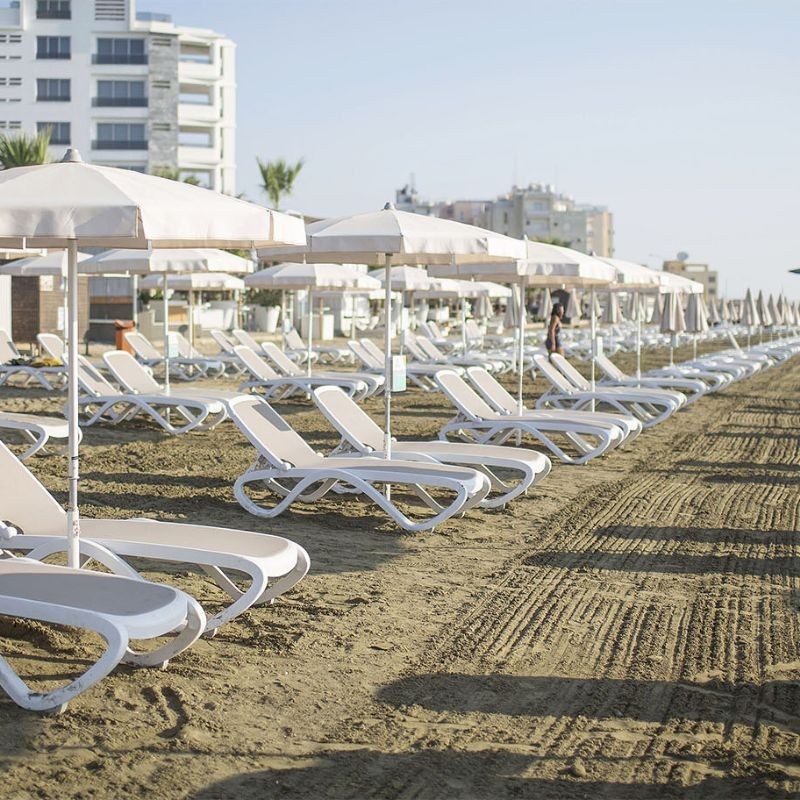 Tumbona Omega Nardi - Nardi sunloungers OMEGA bianco tortora ambient images LR
