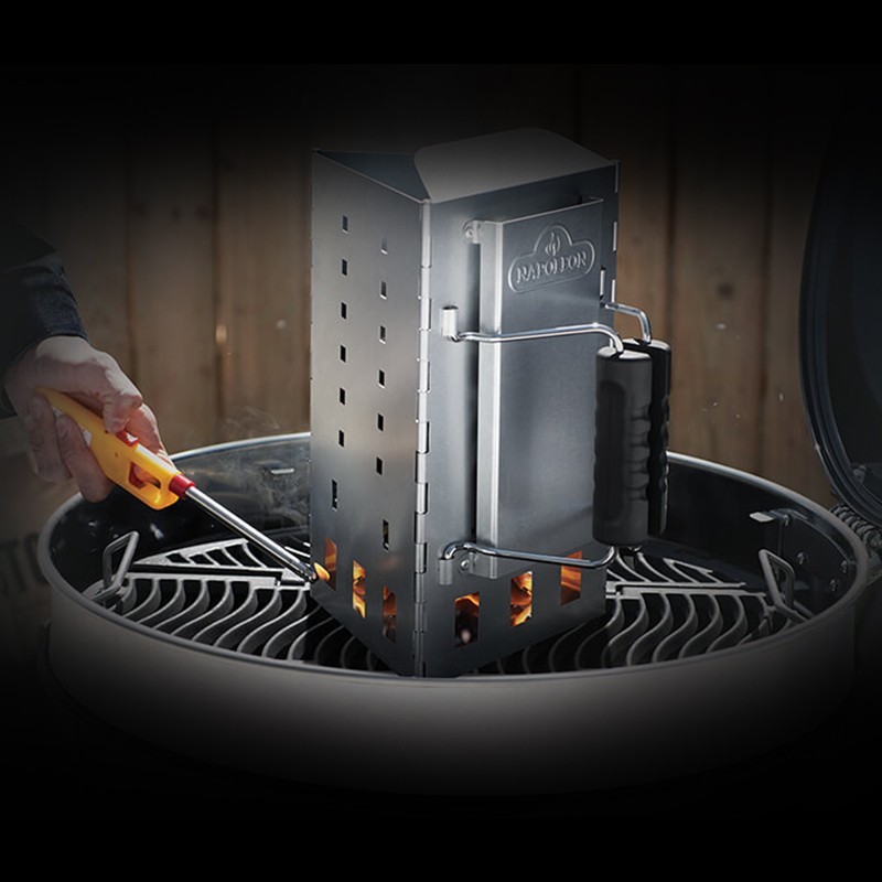Encendedor de Chimenea JETFIRE™ - Napoleon - 67801 JETFIRE charcoal chimney starter inuse