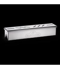 Caja Ahumadora - Napoleon - 62118 SS Grill Brfush inuse 1